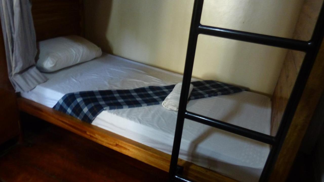 Bangka Hostels Эль-Нидо Экстерьер фото